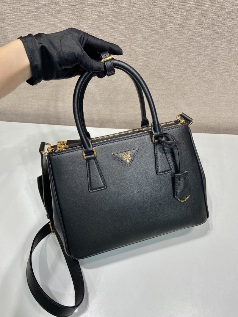 Pra*a top handle bags